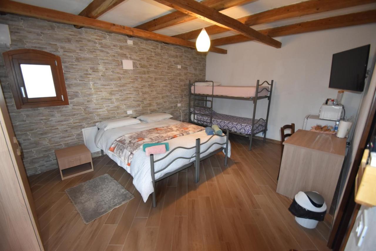 Appartamento IL FIENILE Adria Esterno foto